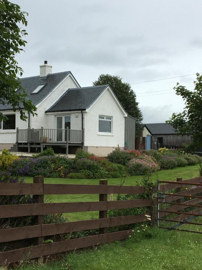 40 Bernisdale - The Sabhal Villa Skeabost Buitenkant foto
